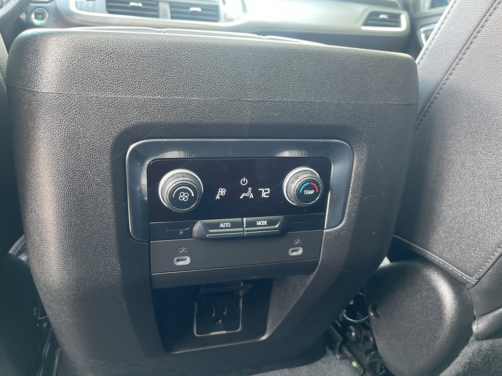 Used 2023 Chevrolet Tahoe Z71 image 21