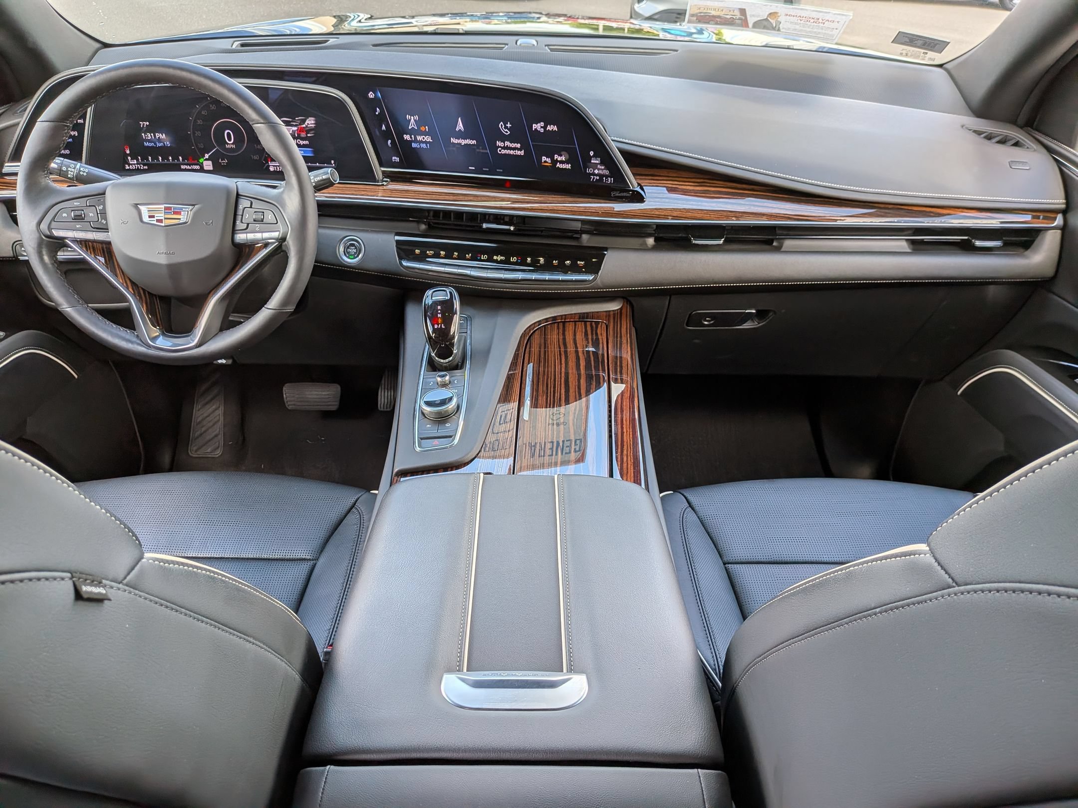 Certified 2023 Cadillac Escalade Premium Luxury AWD/4WD image 20