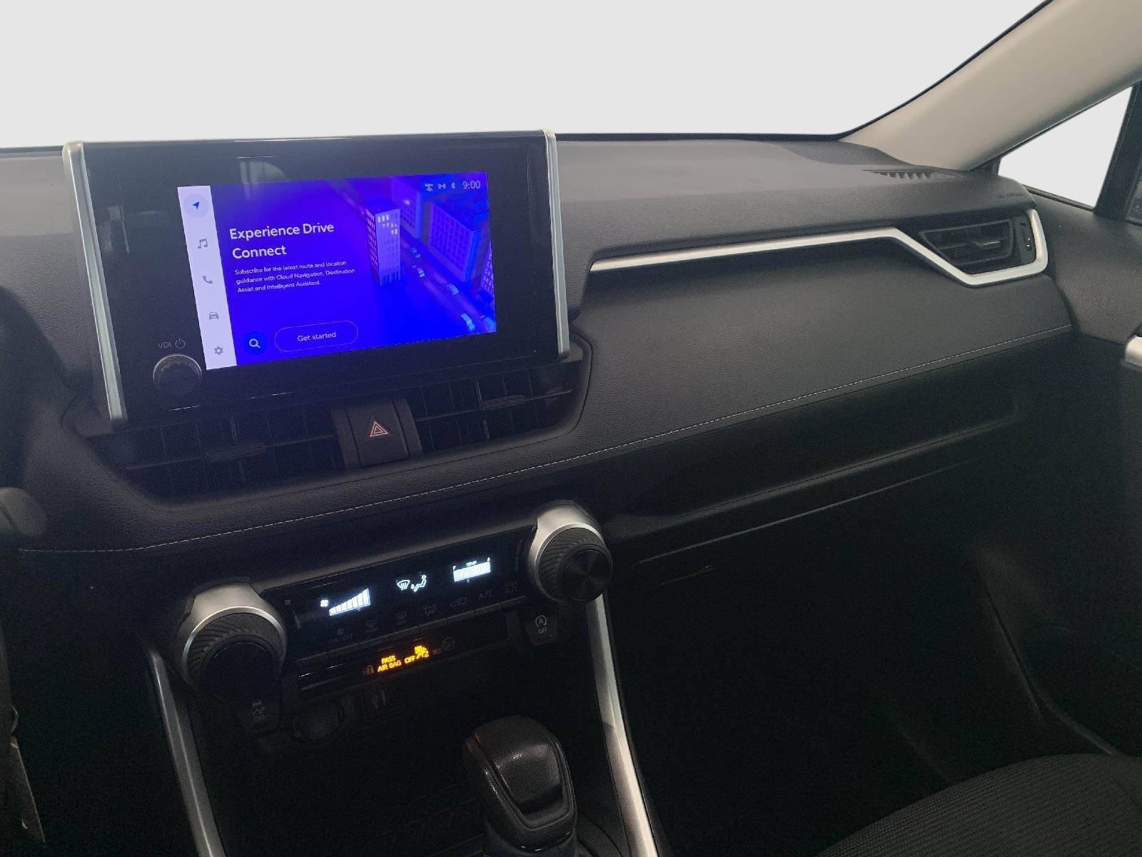 Used 2023 Toyota RAV4 LE image 21