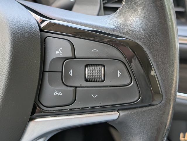 Used 2023 Buick Enclave Essence FWD image 24