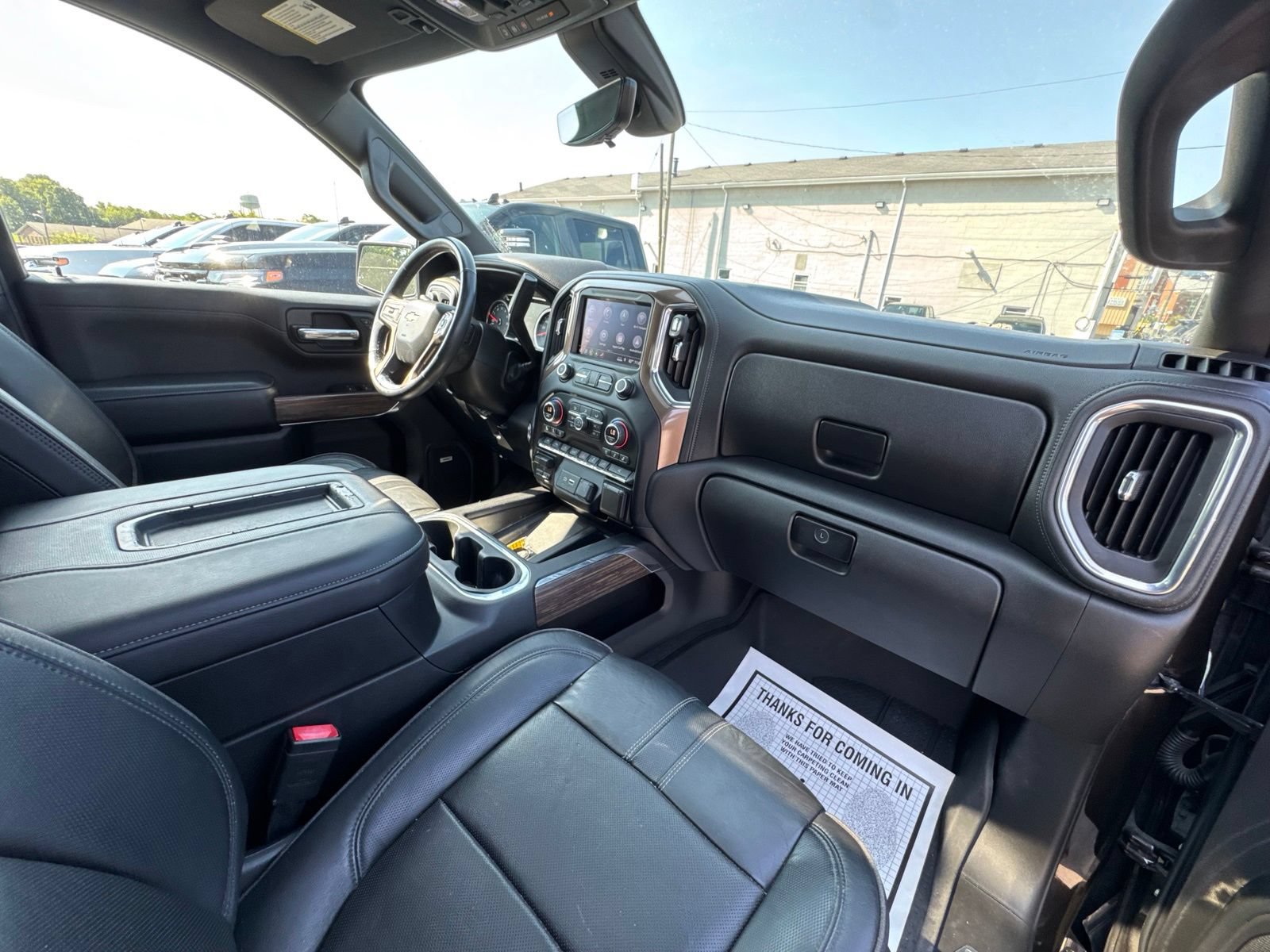 Used 2019 Chevrolet Silverado 1500 High Country w/ Technology Package AWD/4WD image 34