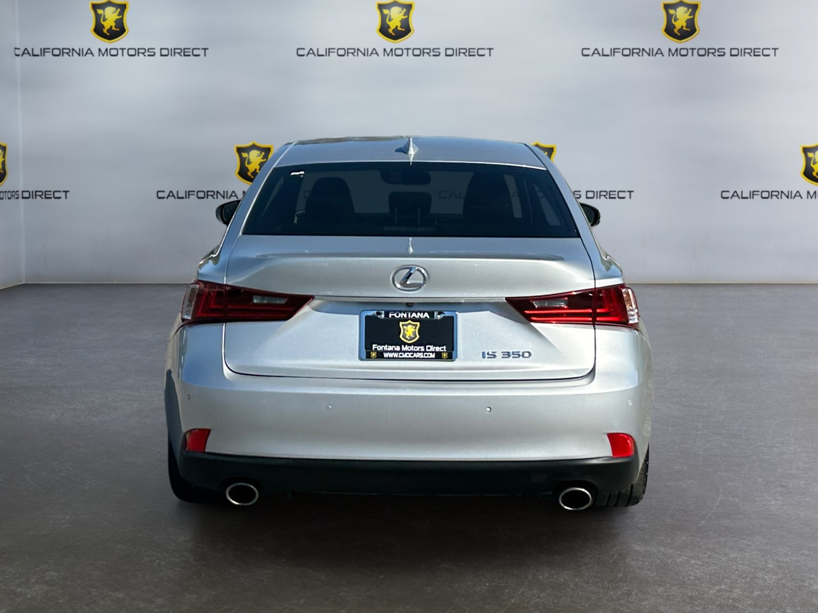 Used 2015 Lexus IS 350 w/ Navigation System Package RWD image 4