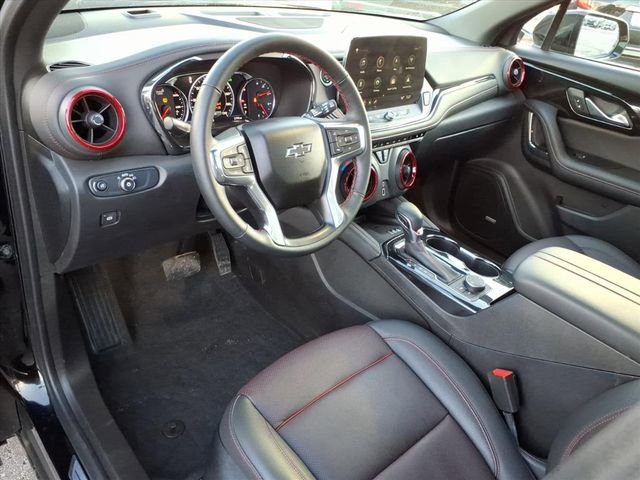 Used 2024 Chevrolet Blazer RS w/ Enhanced Convenience Package image 3