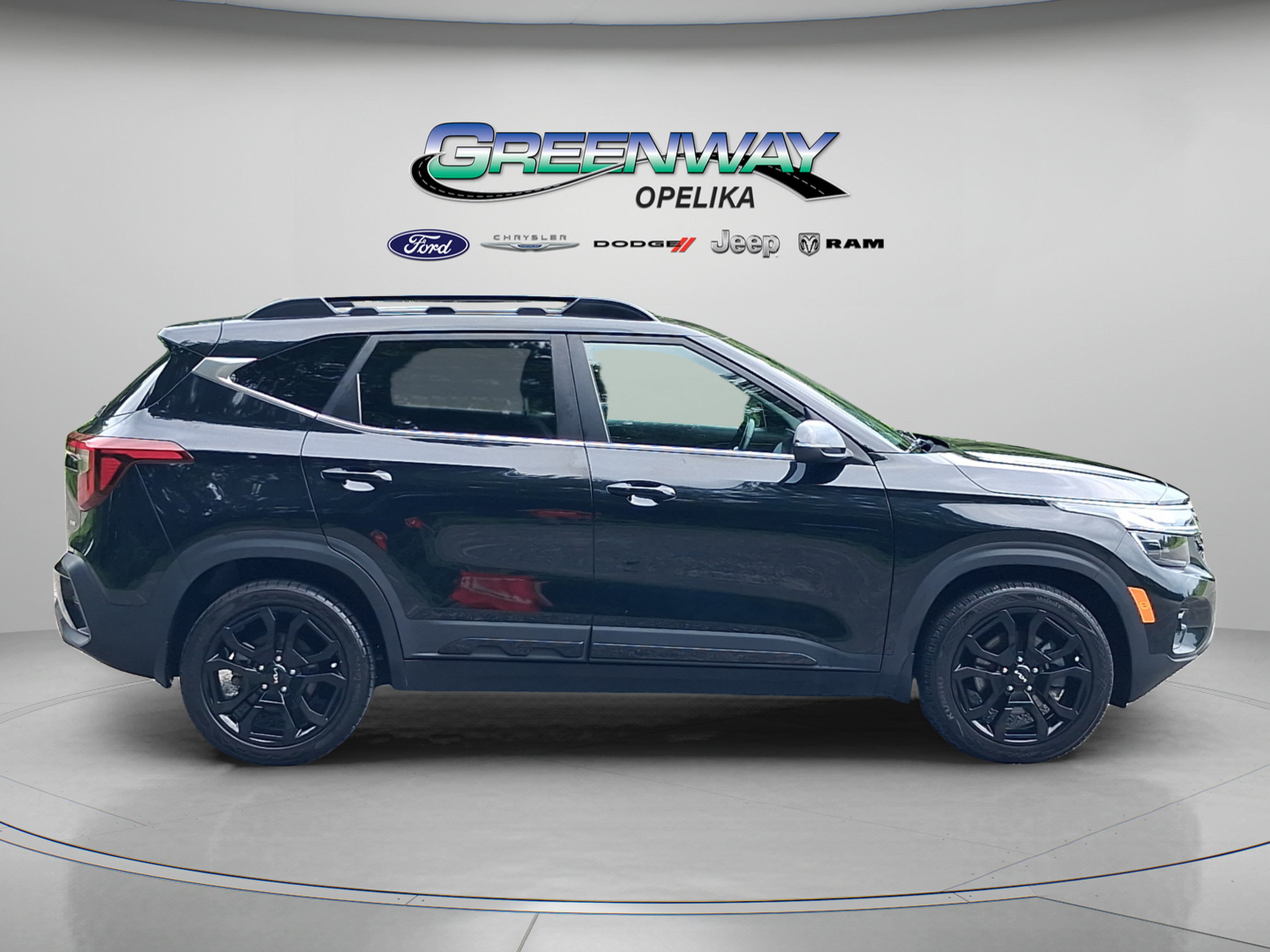 Used 2024 Kia Seltos X-Line AWD/4WD image 13