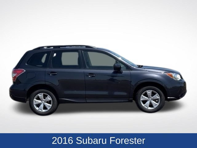 Used 2016 Subaru Forester 2.5i Premium w/ All-Weather Package AWD/4WD image 2