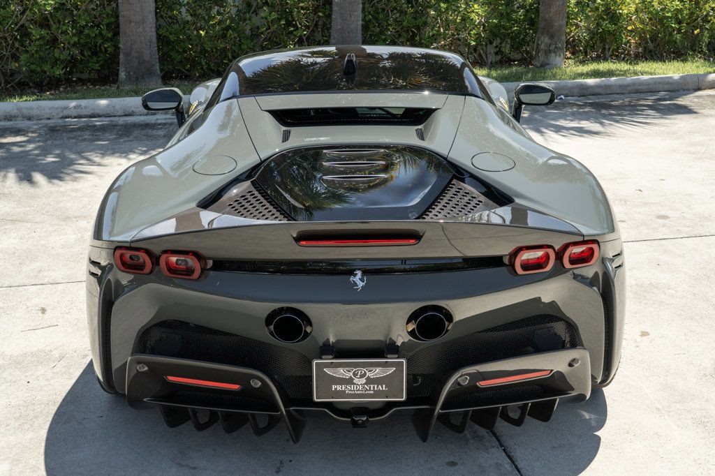Used 2022 Ferrari SF90 Stradale AWD/4WD image 13
