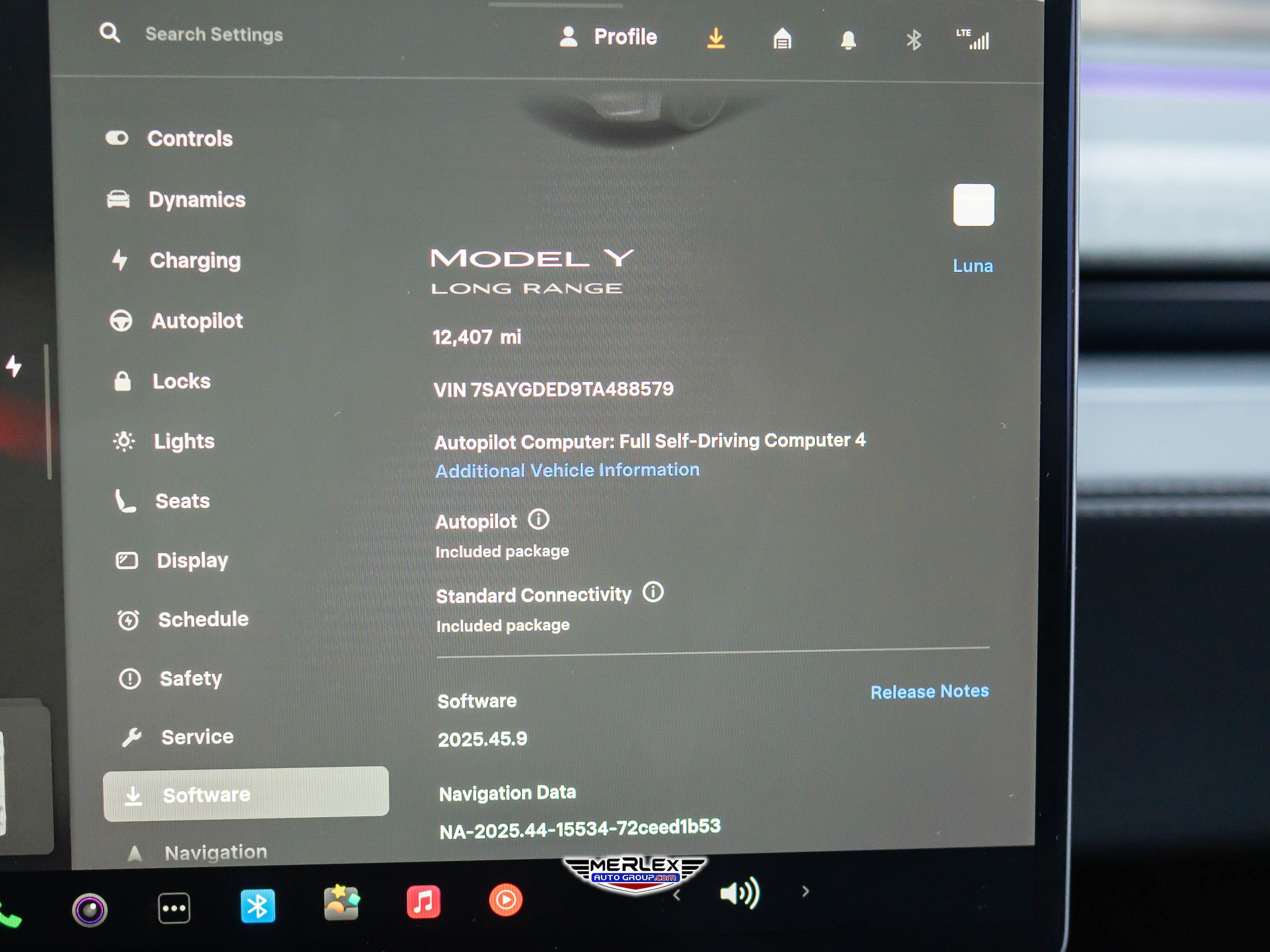 Used 2026 Tesla Model Y Long Range RWD image 29