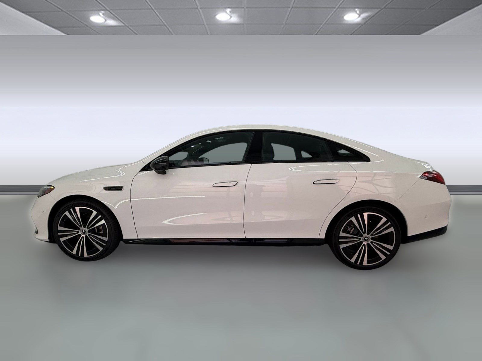 New 2026 Mercedes-Benz CLA 350 image 2