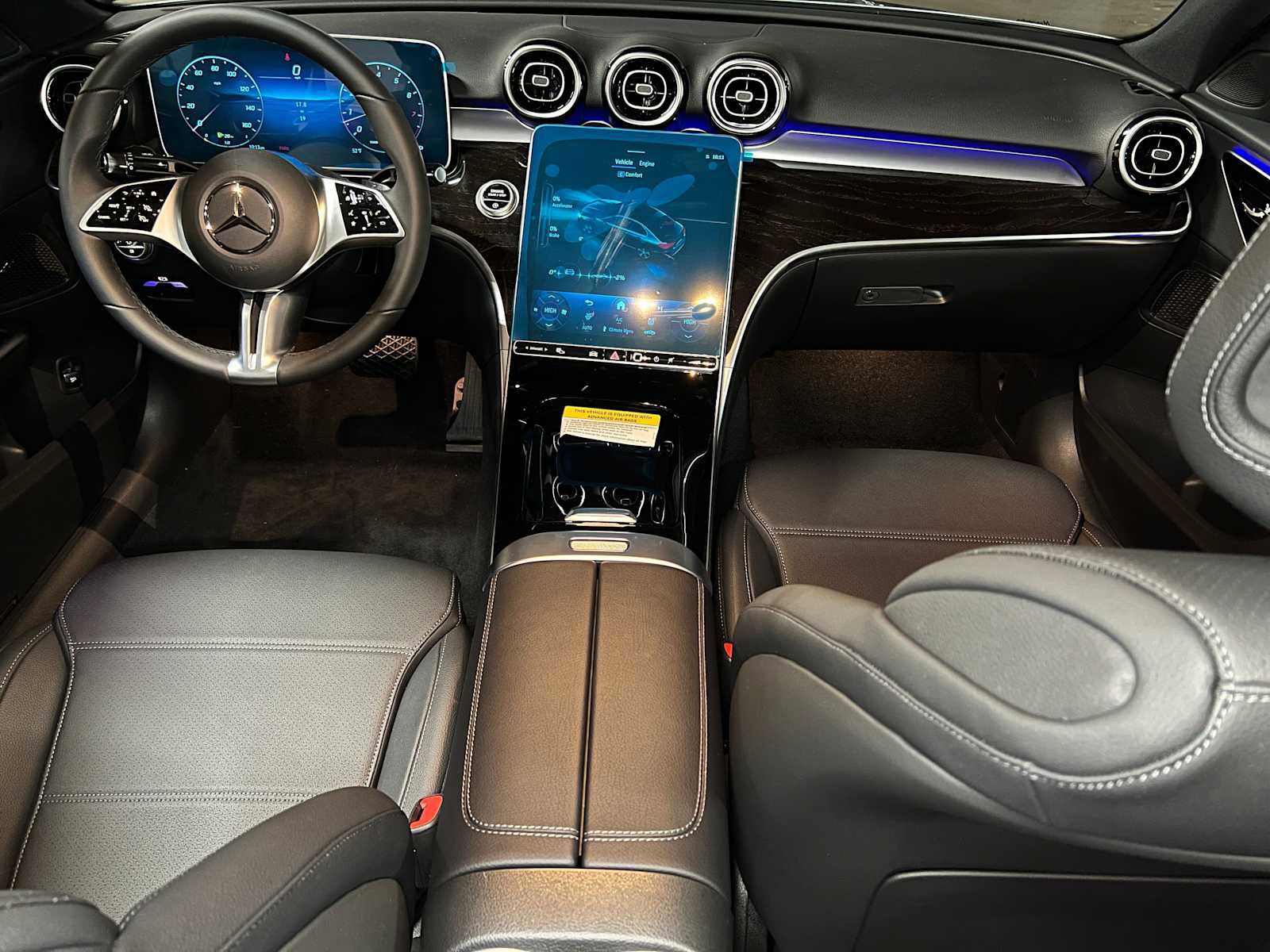 Used 2025 Mercedes-Benz C 300 4MATIC Sedan image 42