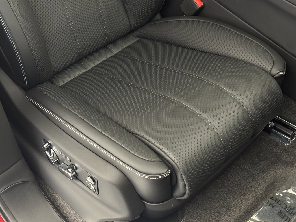 New 2025 Bentley Bentayga image 66
