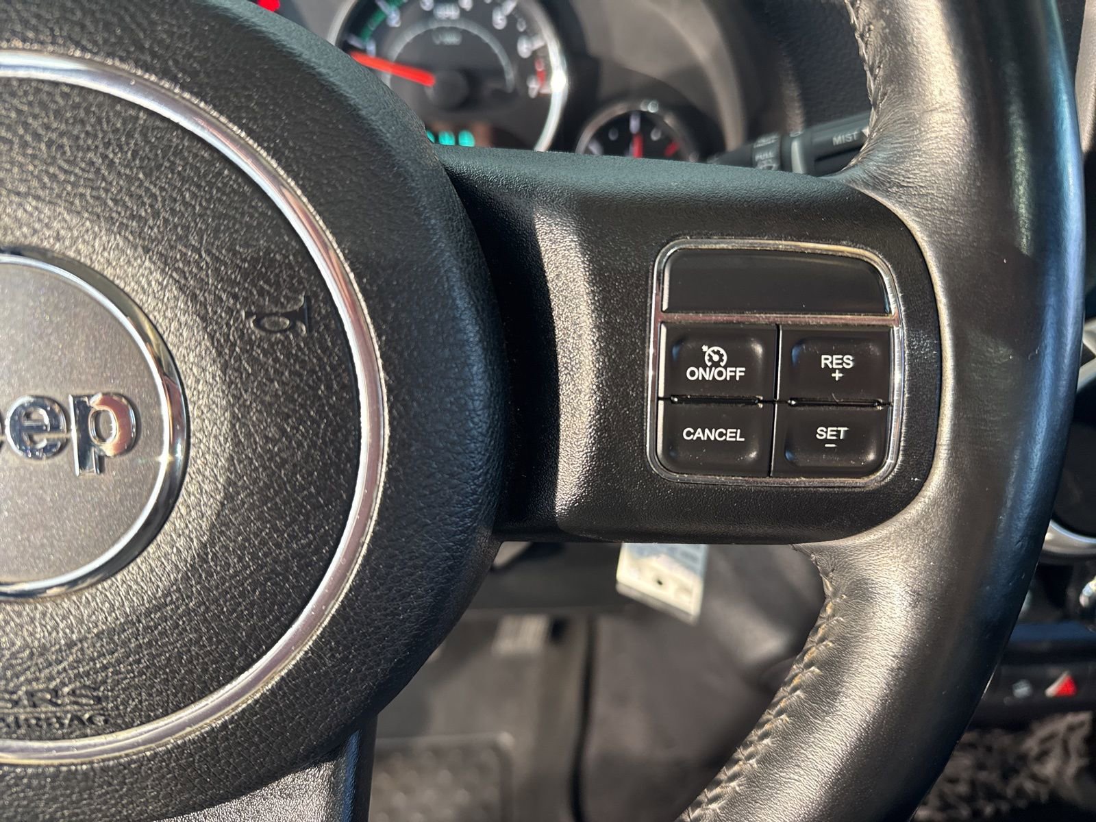 Used 2014 Jeep Wrangler Unlimited Rubicon w/ Max Tow Package image 21