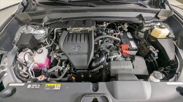 Used 2025 Toyota Grand Highlander FWD image 28