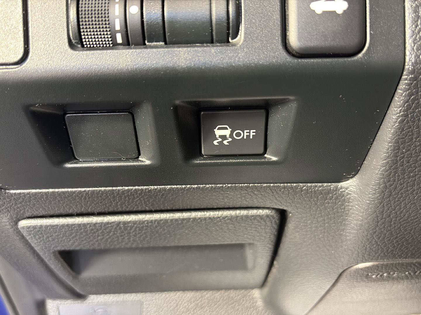 Used 2019 Subaru WRX STI AWD/4WD image 26