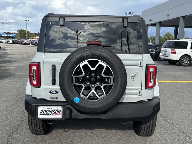 New 2026 Ford Bronco Outer Banks AWD/4WD image 6