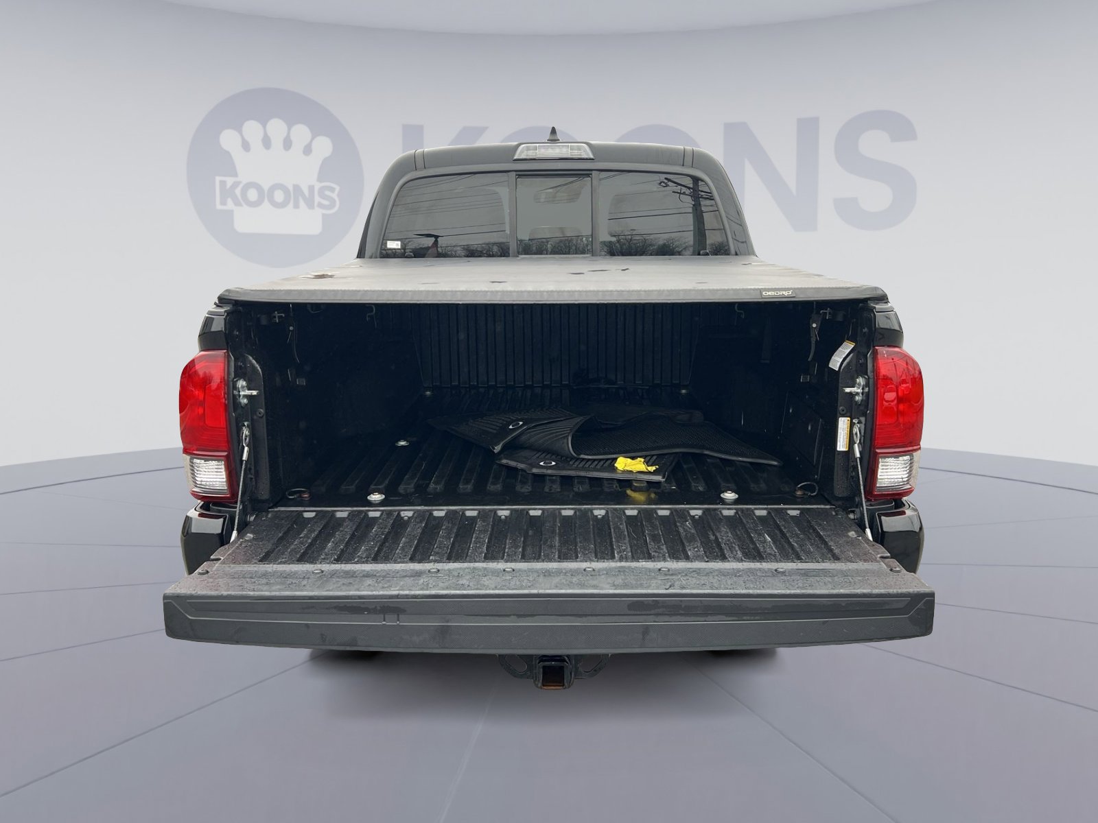 Used 2023 Toyota Tacoma SR image 23