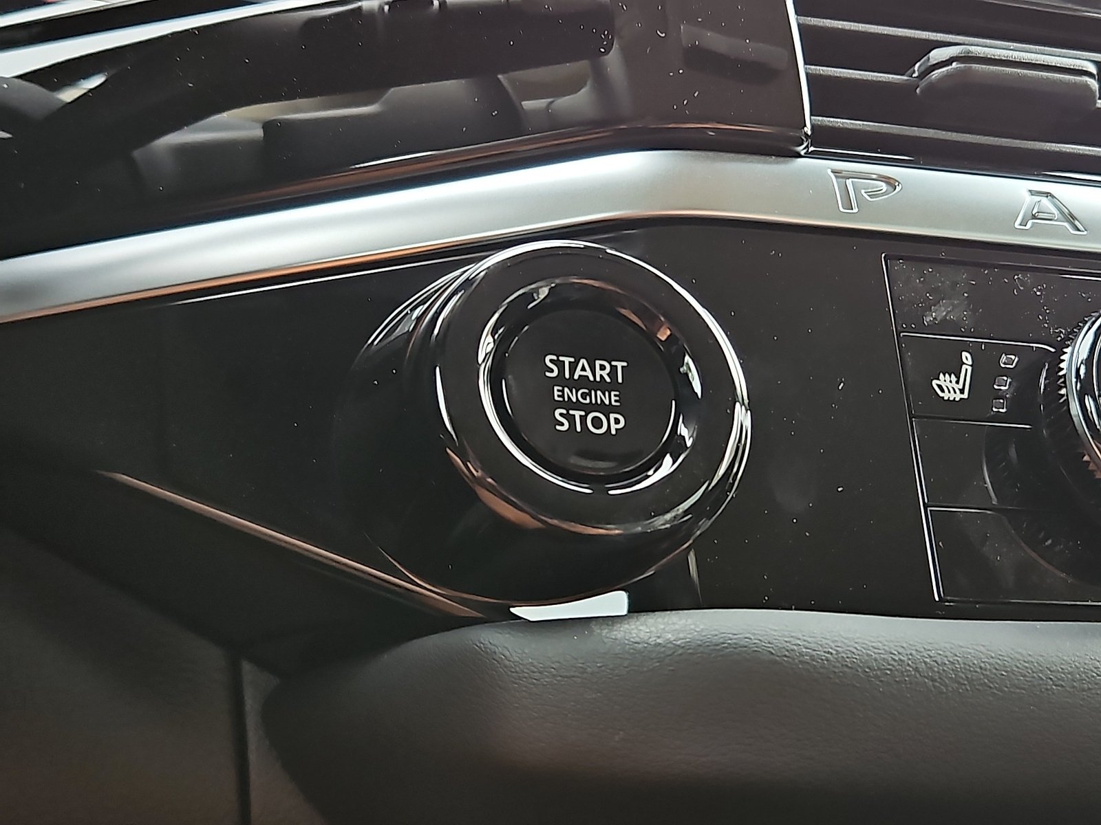 New 2026 Nissan Pathfinder SL AWD/4WD image 19