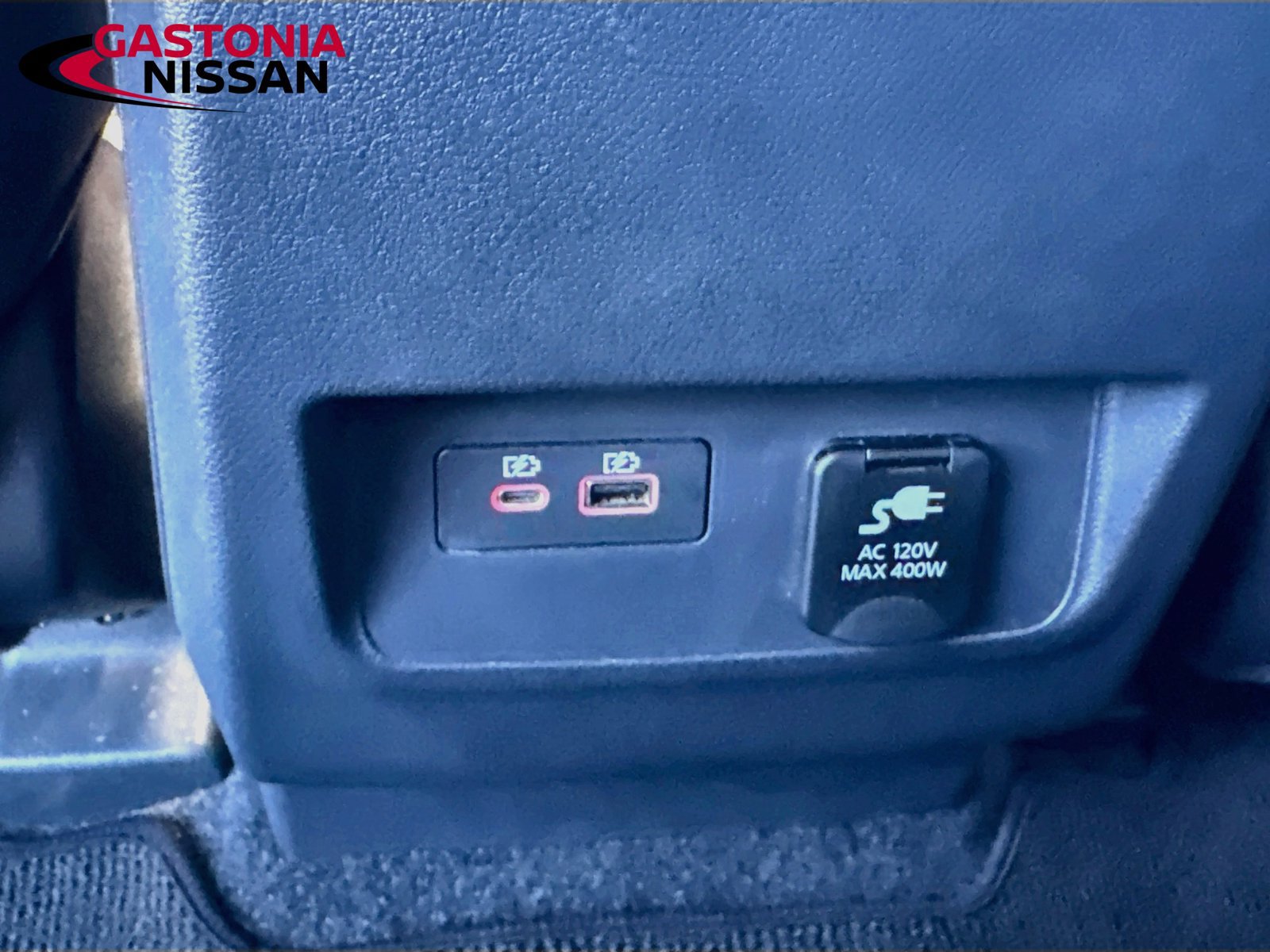 Used 2022 Nissan Frontier SV AWD/4WD image 32