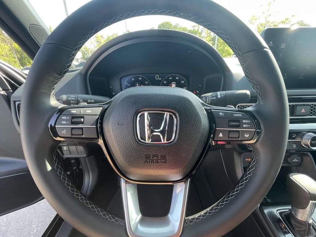Used 2025 Honda Civic Sport image 26