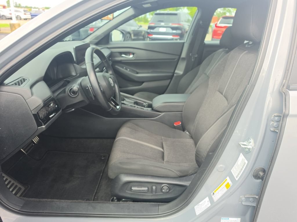 Used 2024 Honda Accord Sport image 13