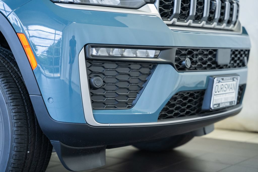 New 2026 Jeep Grand Cherokee L Limited AWD/4WD image 15