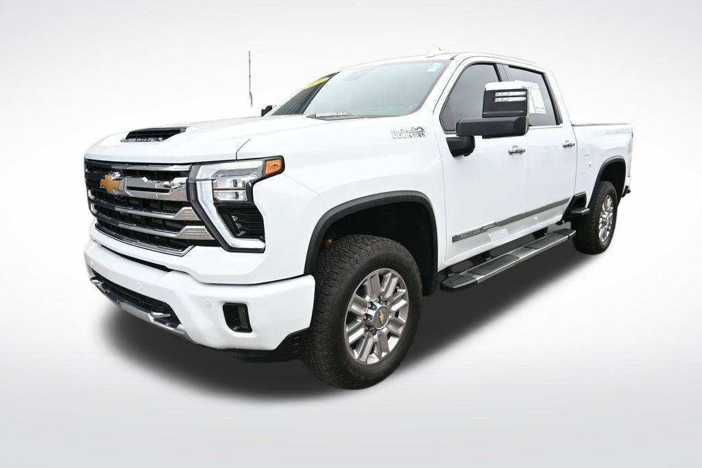 Used 2024 Chevrolet Silverado 2500 High Country w/ High Country Premium Package AWD/4WD image 45