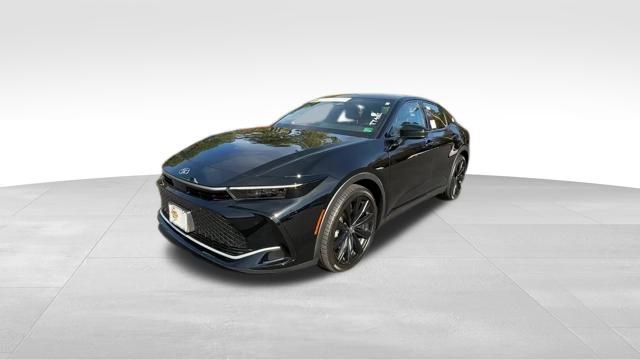 New 2026 Toyota Crown Nightshade image 3