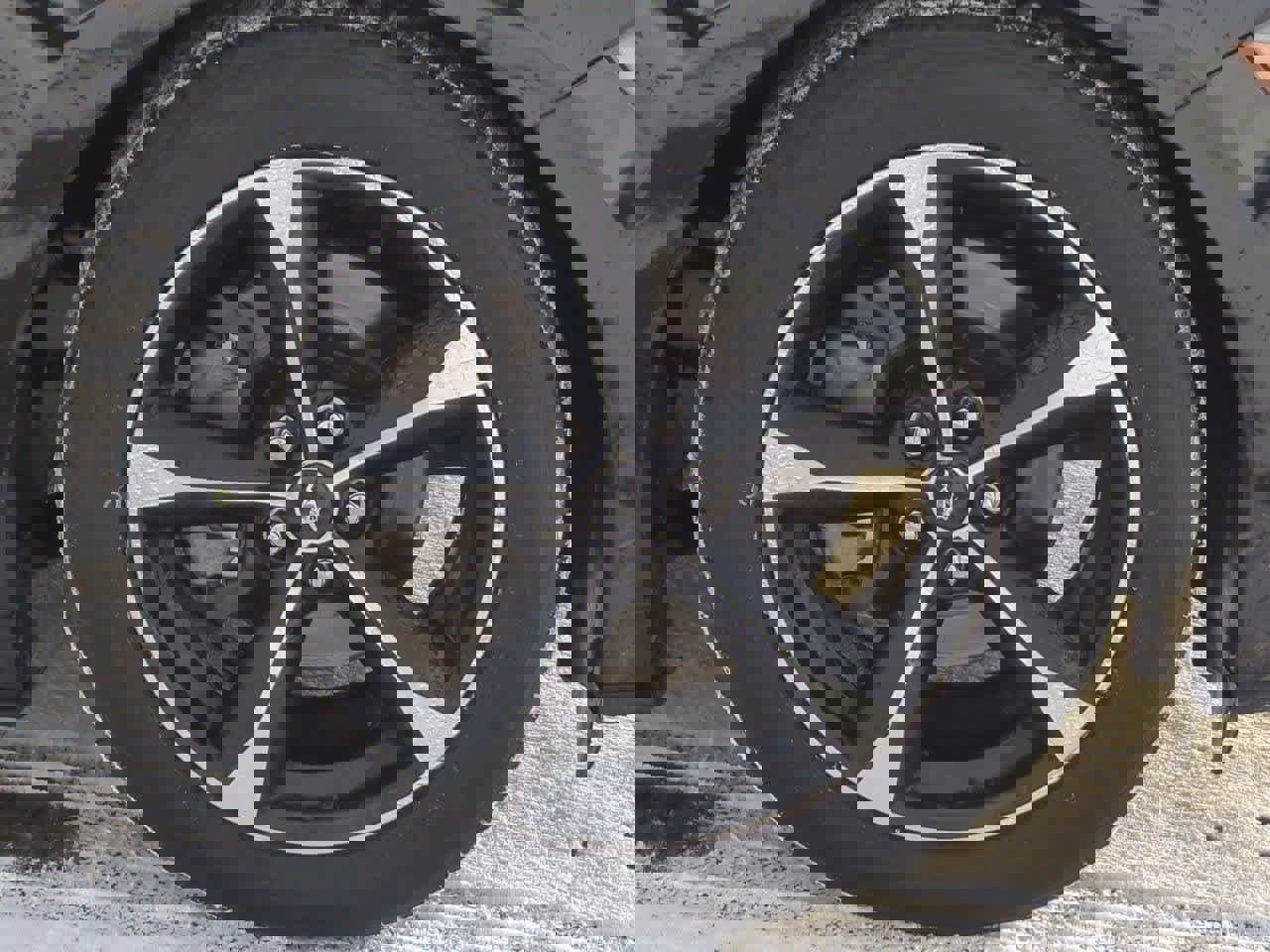 Used 2018 Ford Mustang Coupe image 13