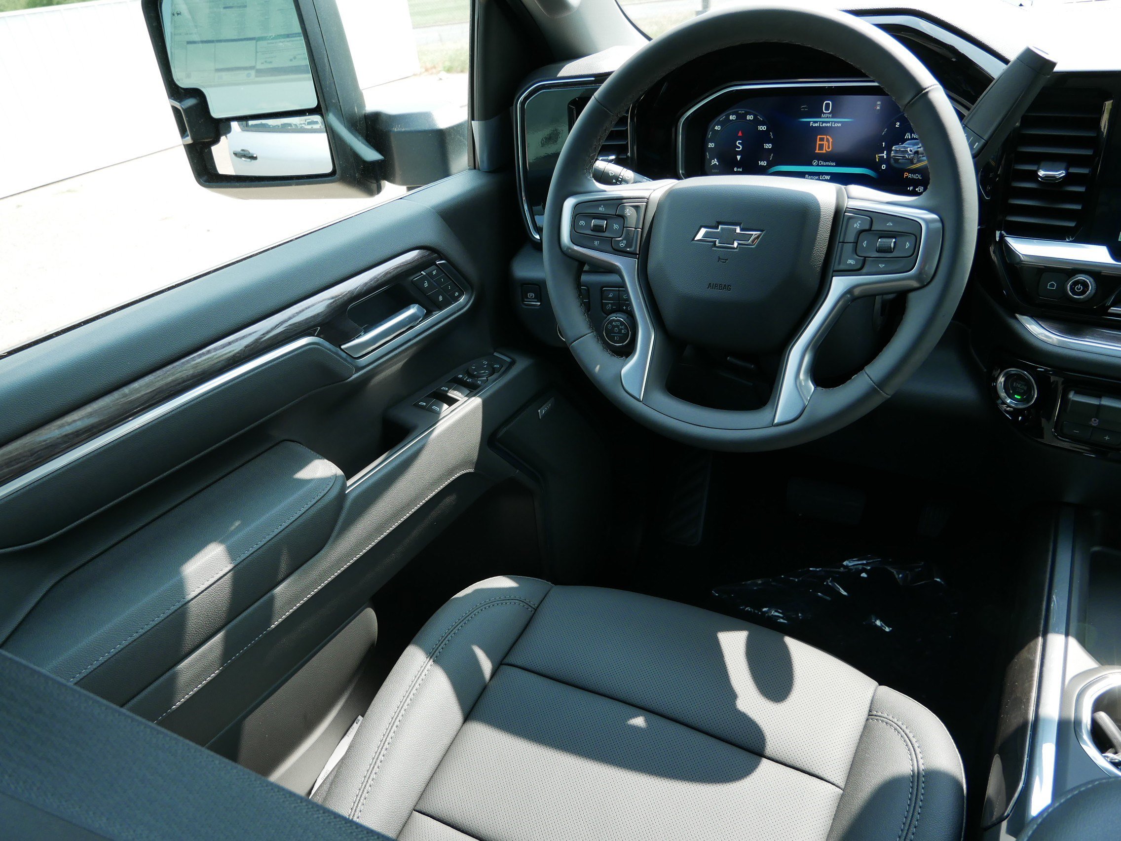 New 2026 Chevrolet Silverado 2500 LTZ w/ LTZ Plus Package AWD/4WD image 13