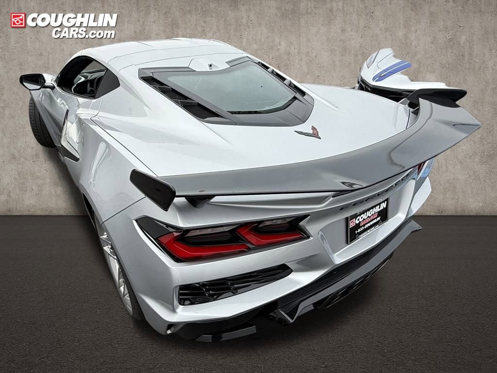 New 2026 Chevrolet Corvette Z06 w/ Stealth Interior Trim Package image 12