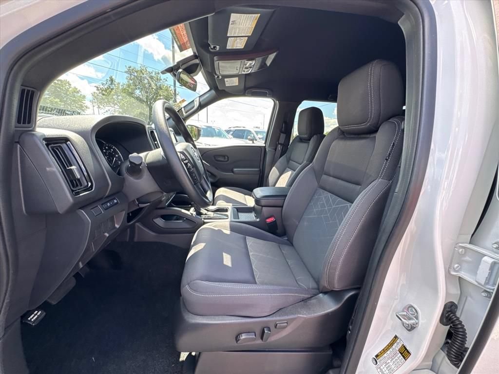 Certified 2026 Nissan Frontier SV RWD image 15