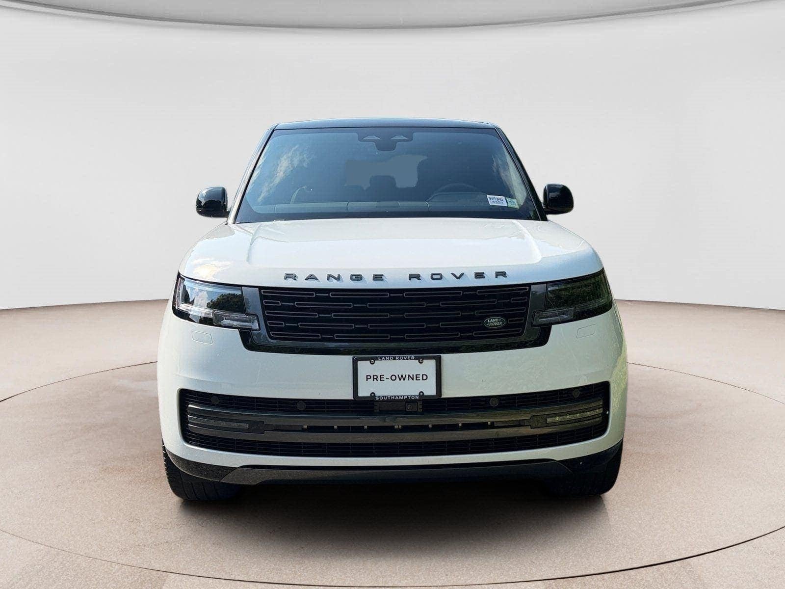 Certified 2025 Land Rover Range Rover SE AWD/4WD image 8
