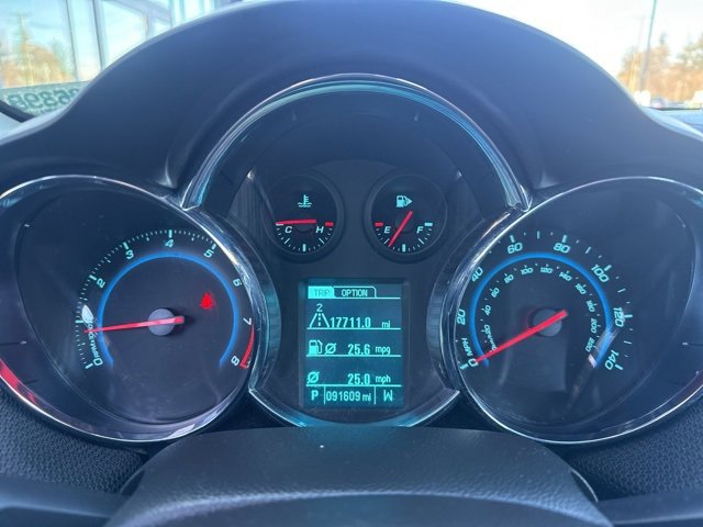 Used 2013 Chevrolet Cruze LT w/ RS Package image 19