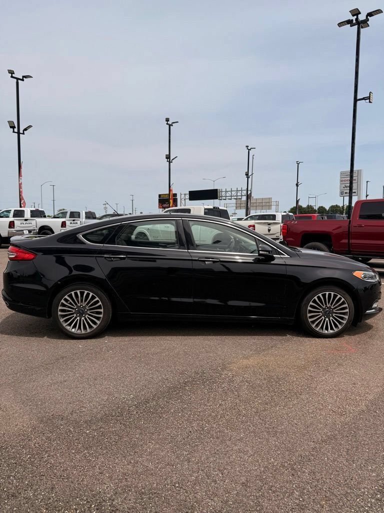 Used 2018 Ford Fusion Titanium AWD/4WD image 13
