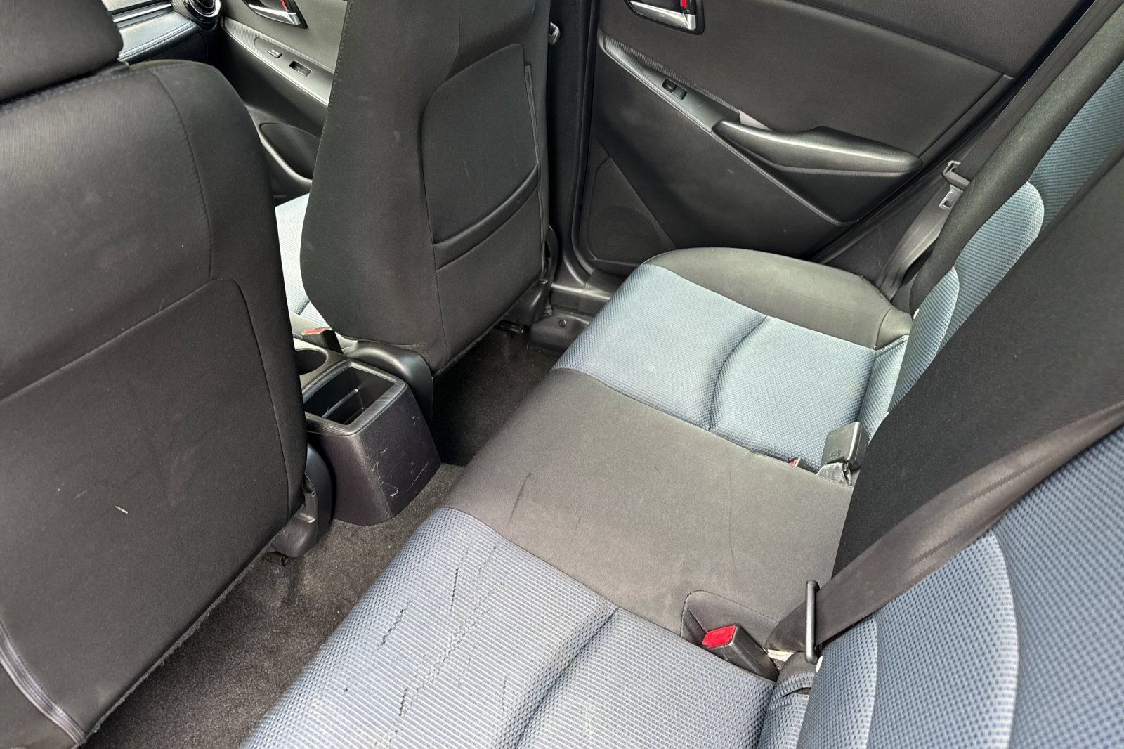 Used 2016 Scion iA FWD image 12