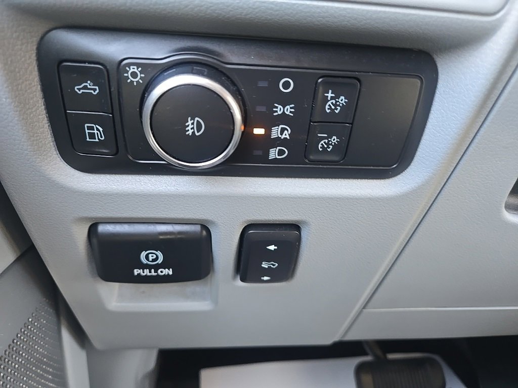 Used 2022 Ford F150 Limited image 21