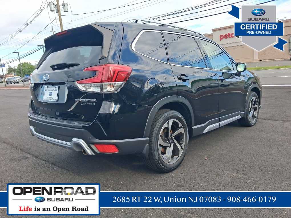 Used 2023 Subaru Forester Touring w/ Popular Package #2 AWD/4WD image 3