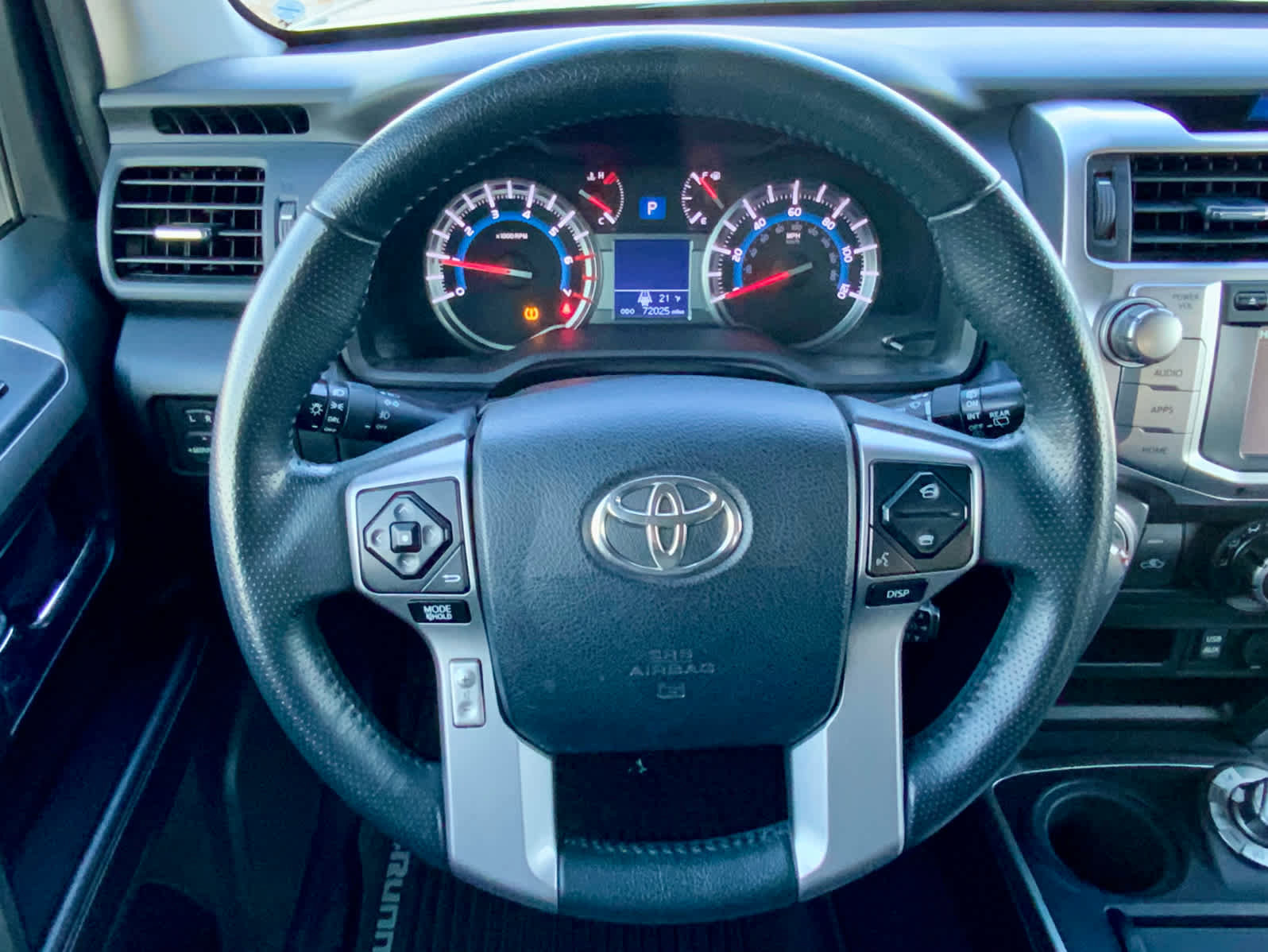 Used 2018 Toyota 4Runner SR5 image 40