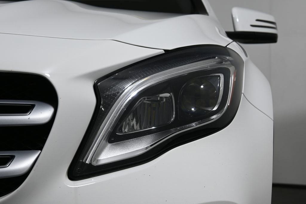 Used 2020 Mercedes-Benz GLA 250 4MATIC image 10