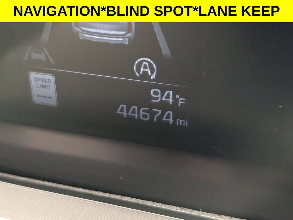 Used 2023 Kia Telluride S AWD/4WD image 17