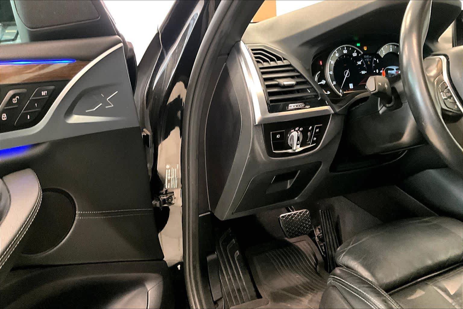 Used 2019 BMW X3 sDrive30i w/ Driving Assistance Package RWD image 30