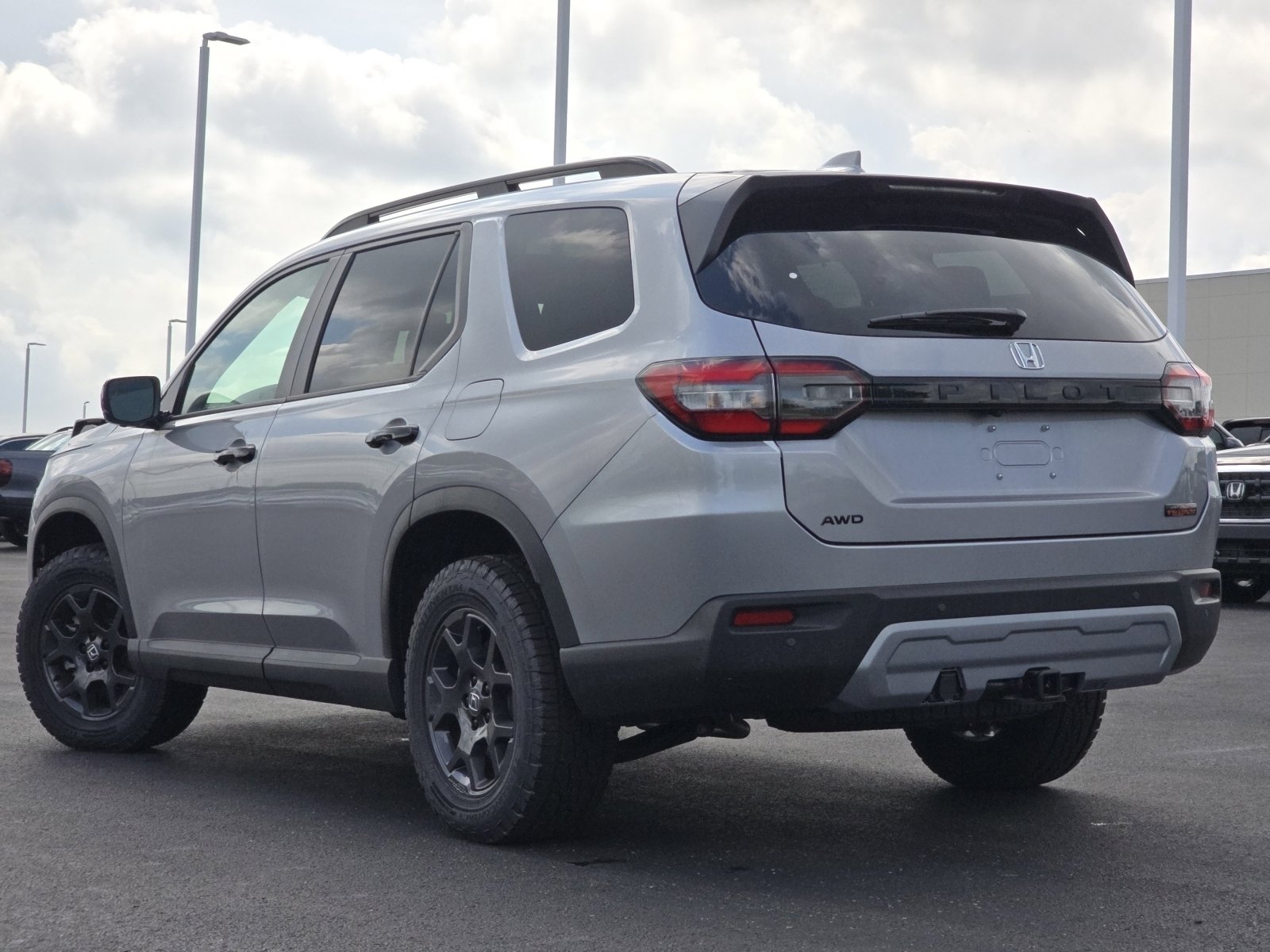 New 2025 Honda Pilot TrailSport image 24