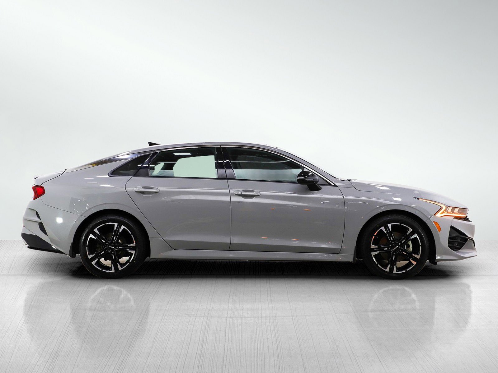 Used 2022 Kia K5 GT-Line w/ GT-Line FWD Premium Package image 6