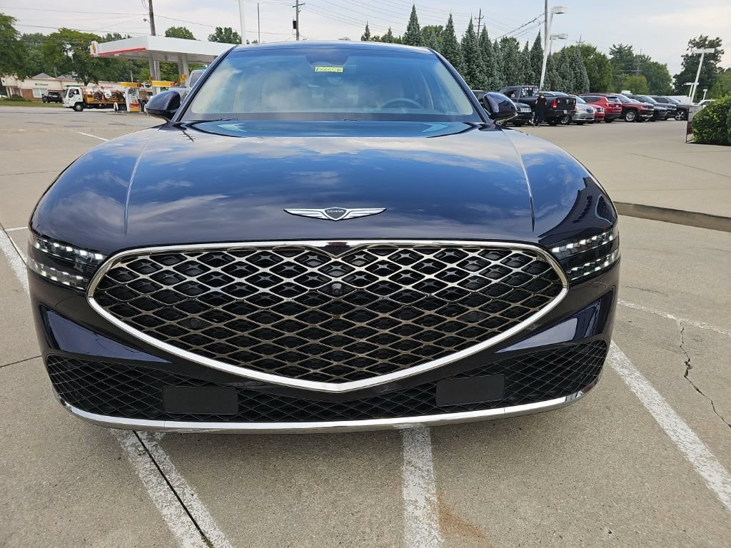Used 2024 Genesis G90 3.5T AWD/4WD image 8