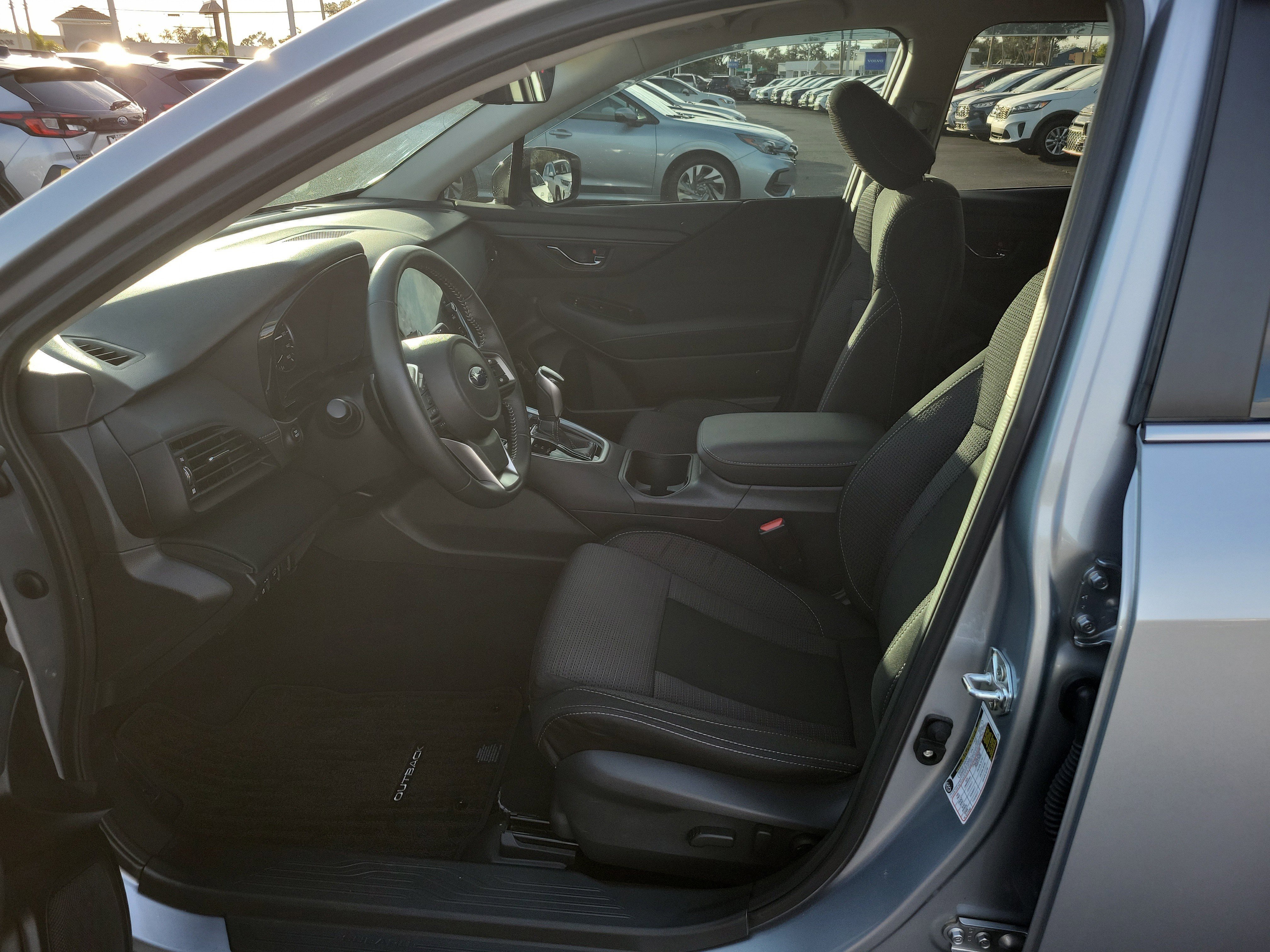 Certified 2025 Subaru Outback Premium w/ Popular Package #1A image 18