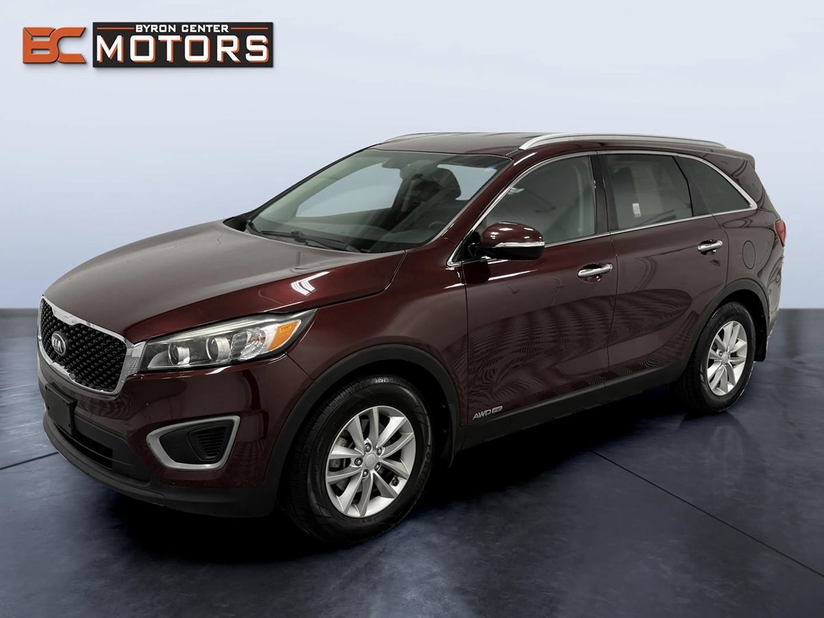Used 2016 Kia Sorento LX w/ LX Convenience Package