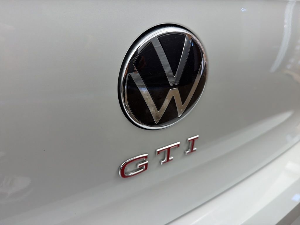 Used 2025 Volkswagen GTI Autobahn image 23