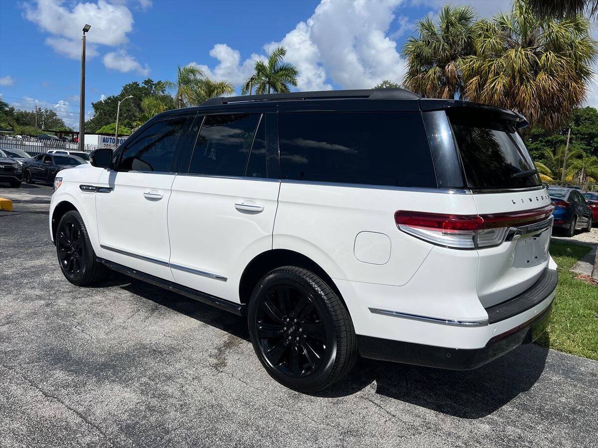 Used 2022 Lincoln Navigator Black Label AWD/4WD image 5