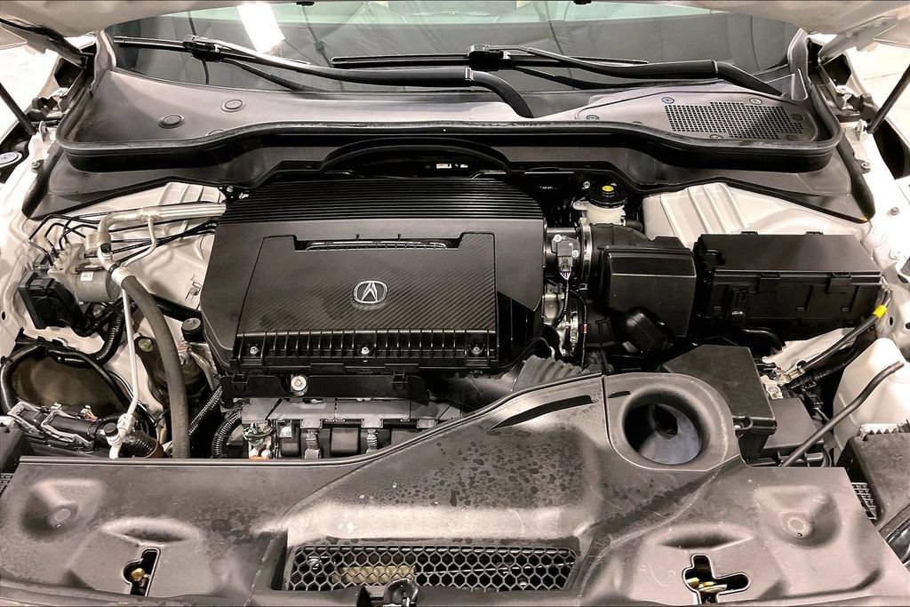 Used 2023 Acura MDX w/ Technology Package AWD/4WD image 32