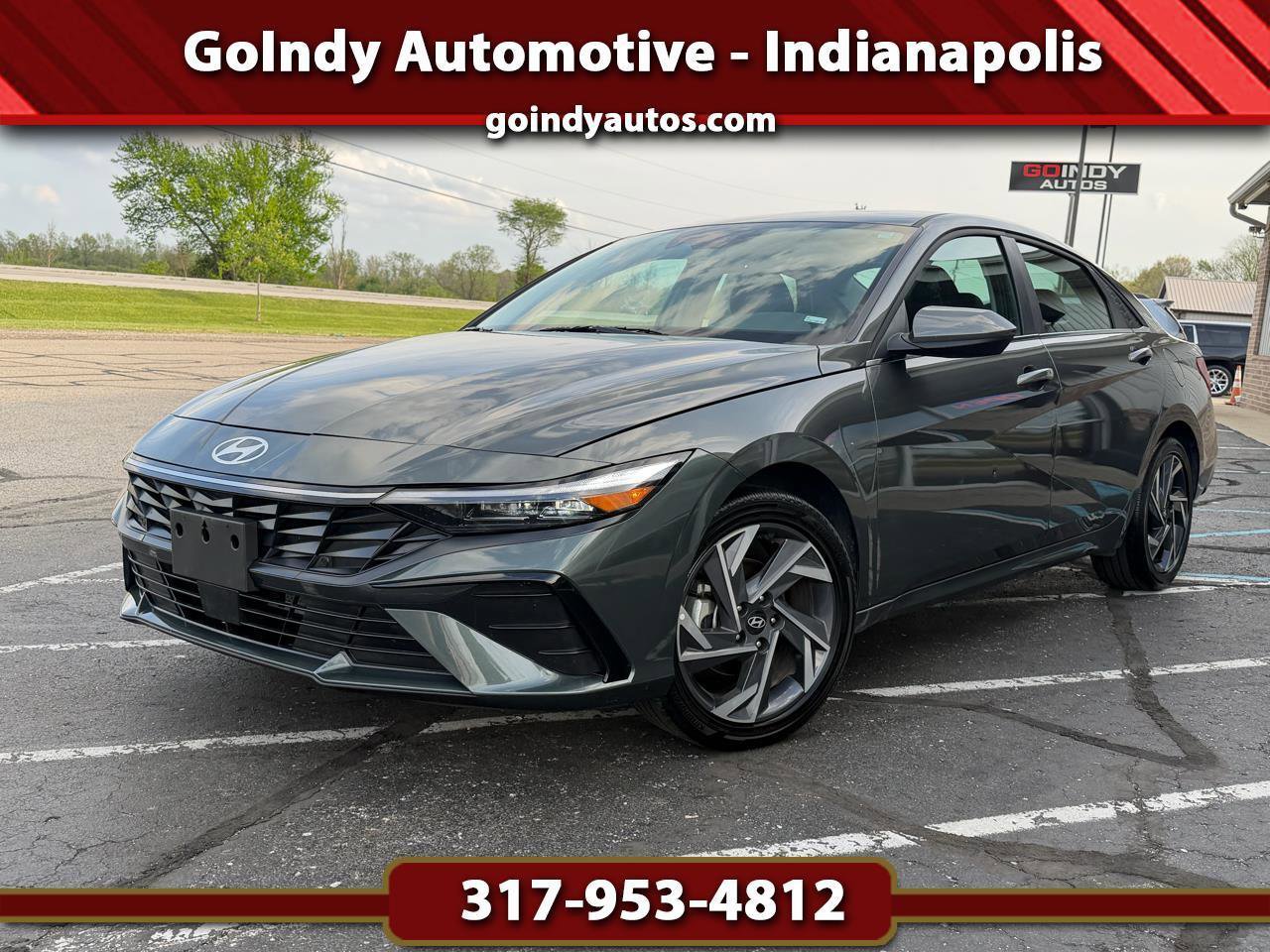 Used 2025 Hyundai Elantra SEL image 1