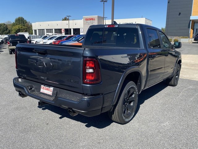 New 2026 RAM 1500 4x4 Crew Cab image 8